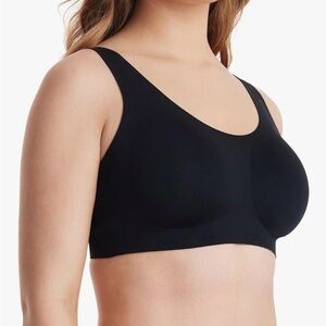 NWOT Momcozy seamless comfort bra